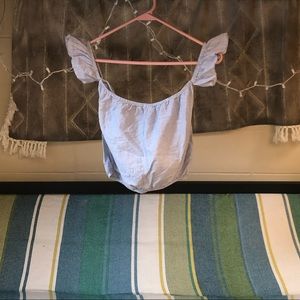 BRANDY MELVILLE OFF THE SHOULDER TOP